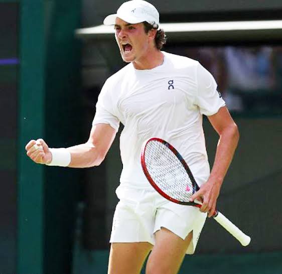 Veja quanto João Fonseca ganhou com vitória histórica na estreia em Wimbledon