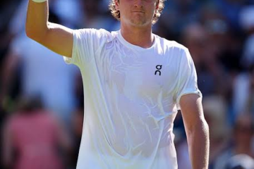 João Fonseca faz história em Wimbledon ao quebrar jejum de 15 anos do Brasil e avançar à terceira rodada